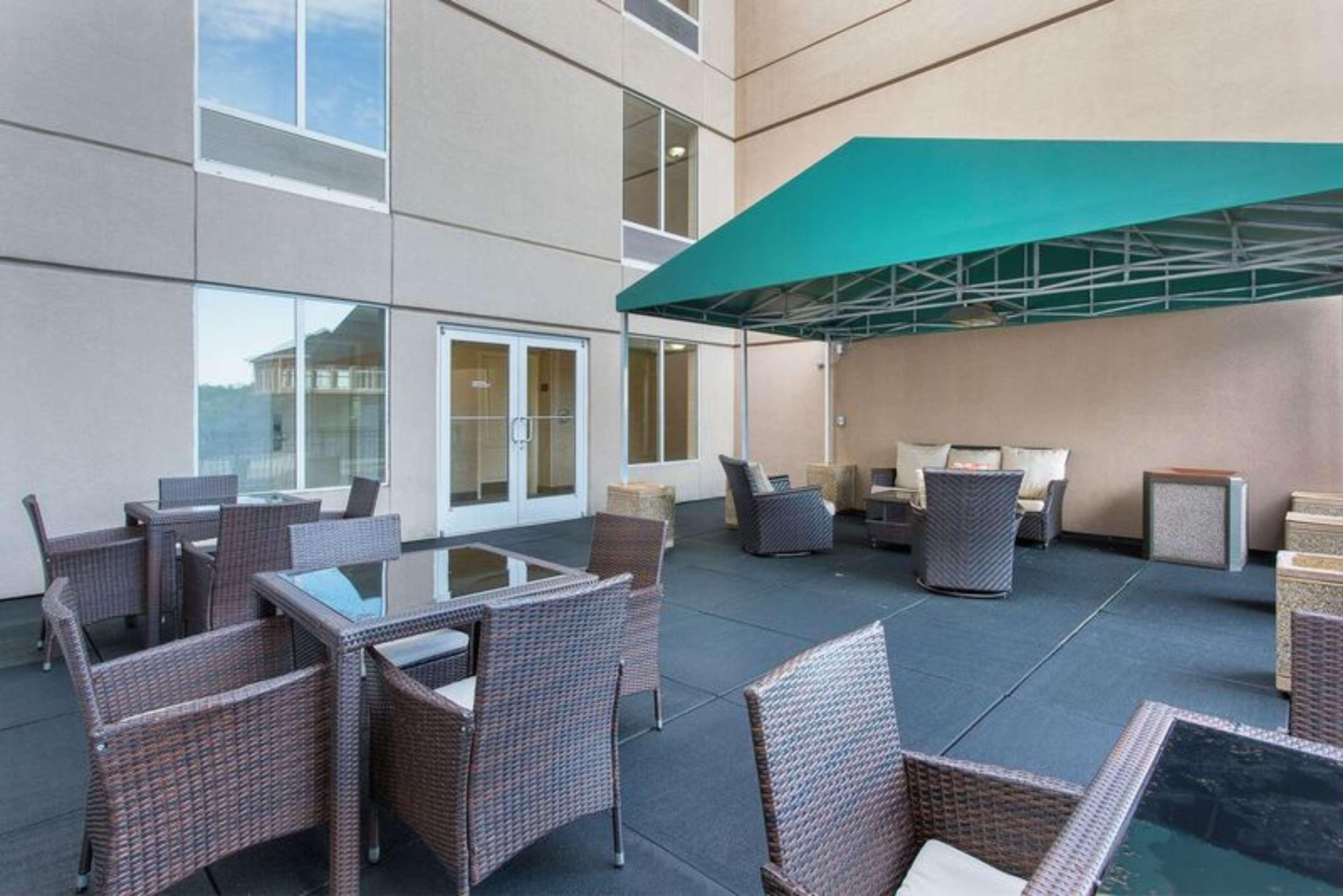 Hilton Garden Inn Knoxville West/Cedar Bluff Zewnętrze zdjęcie