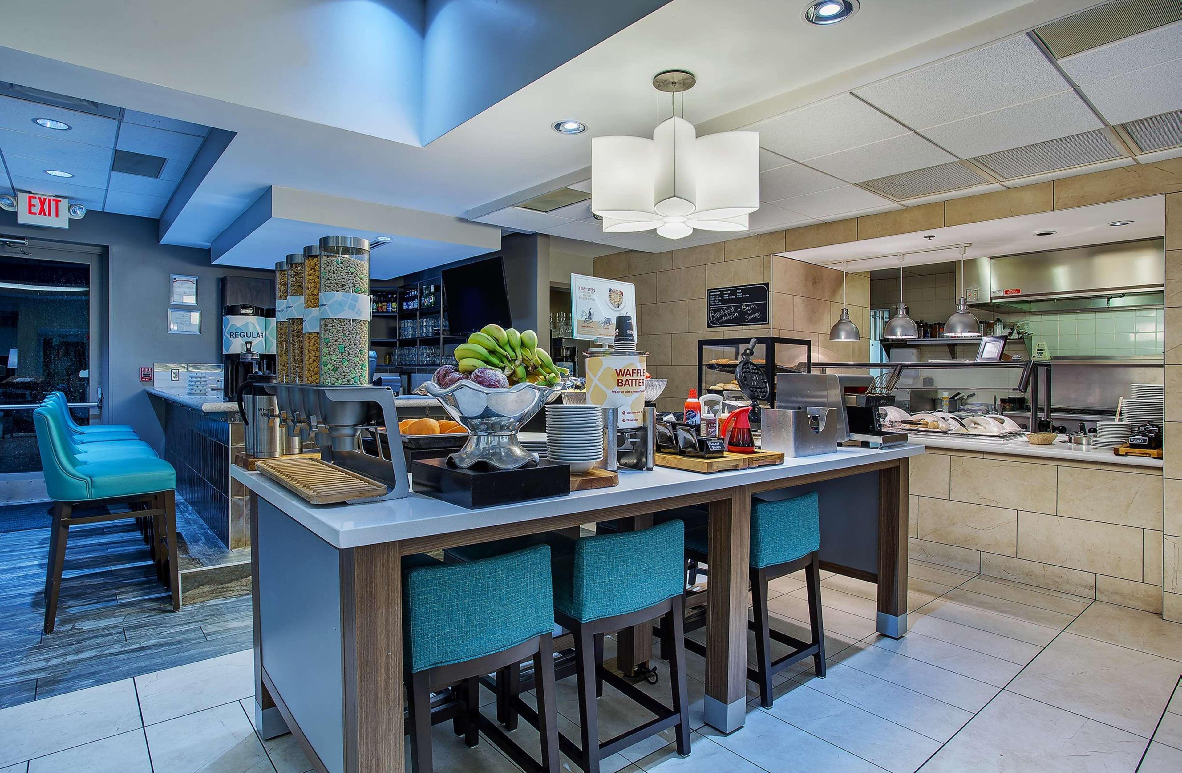 Hilton Garden Inn Knoxville West/Cedar Bluff Zewnętrze zdjęcie