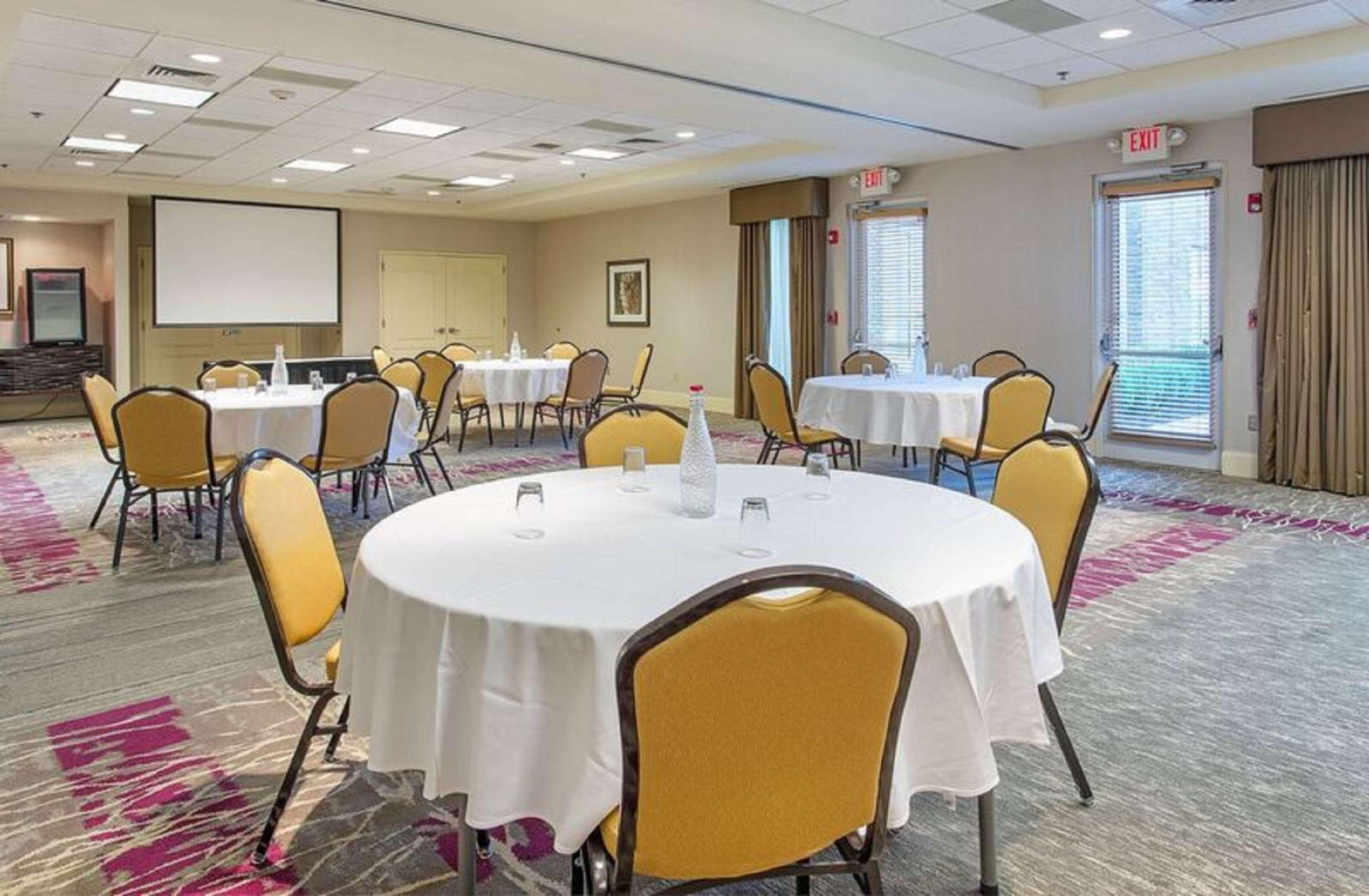 Hilton Garden Inn Knoxville West/Cedar Bluff Zewnętrze zdjęcie